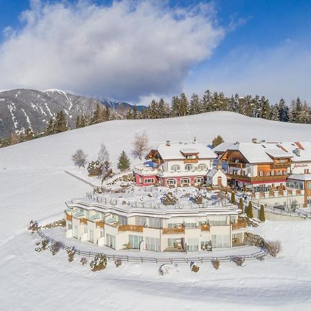 Hotel Amaten Brunico Exterior photo