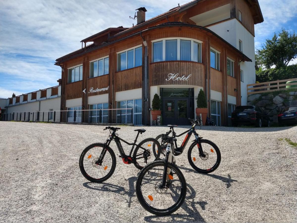 Hotel Amaten Brunico Exterior photo
