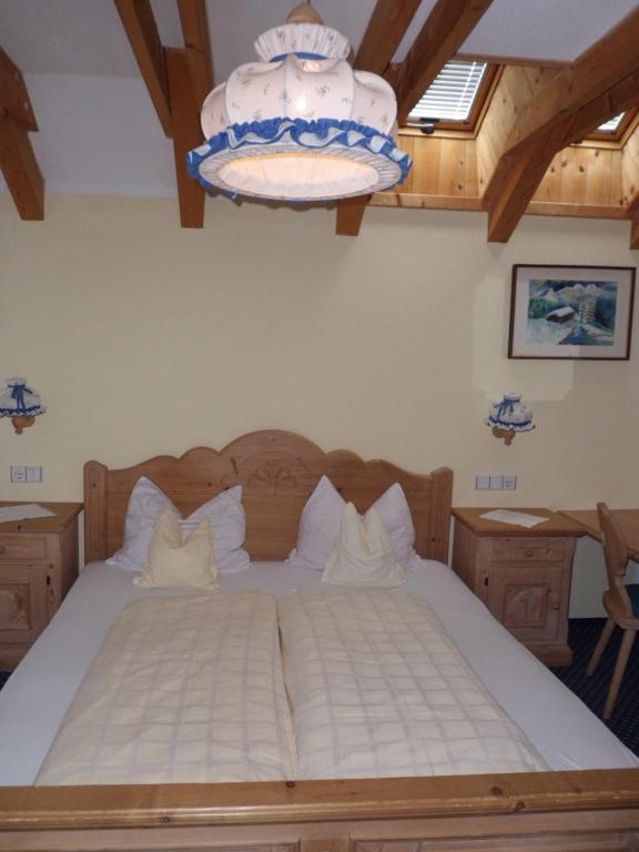 Hotel Amaten Brunico Room photo