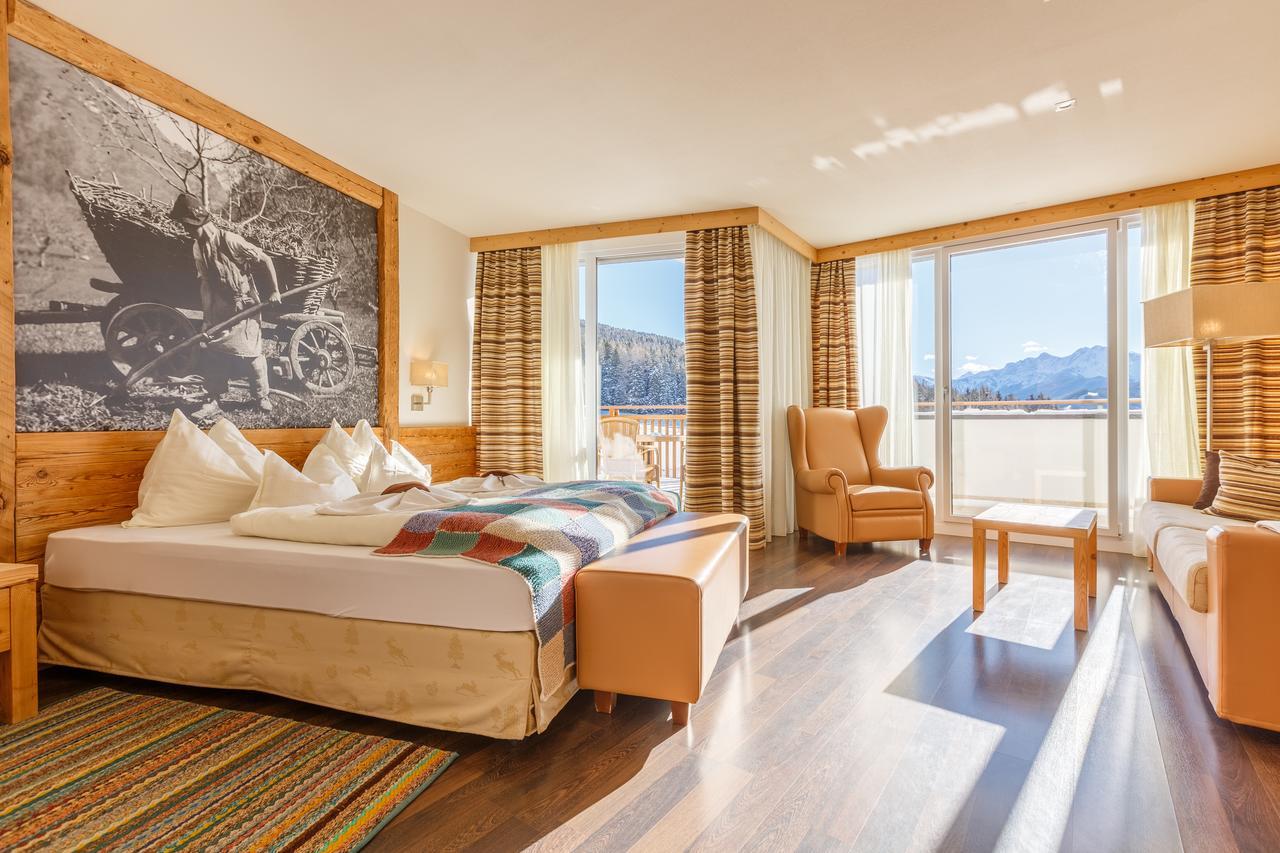Hotel Amaten Brunico Exterior photo