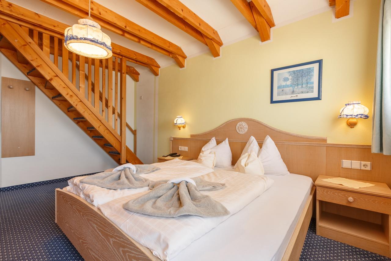 Hotel Amaten Brunico Exterior photo